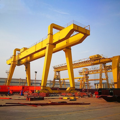 橋式與門(mén)式起重機(jī) 工業(yè)搬運(yùn)的兩大支柱